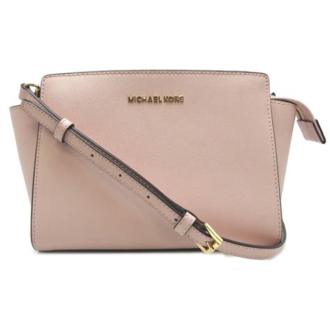 michael kors selma tas nep|Michael Kors selma crossbody bag.